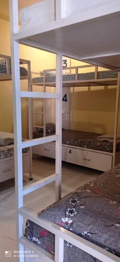 Hostel Hashtag Traveler'S Lucknow Zewnętrze zdjęcie