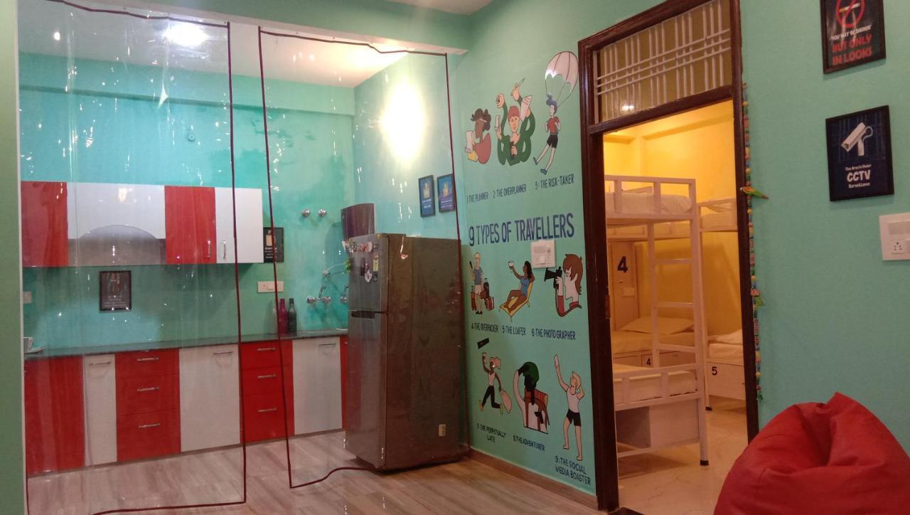 Hostel Hashtag Traveler'S Lucknow Zewnętrze zdjęcie