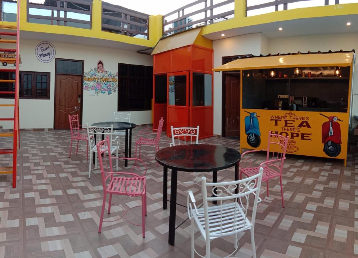 Hostel Hashtag Traveler'S Lucknow Zewnętrze zdjęcie