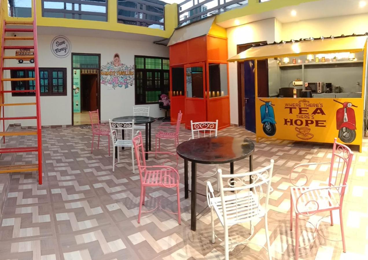 Hostel Hashtag Traveler'S Lucknow Zewnętrze zdjęcie